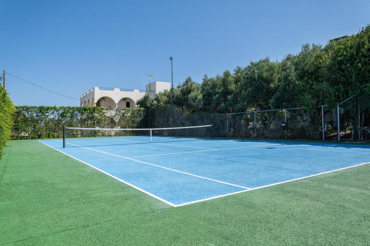 May Beach Hotel Rethymno  ภายนอก รูปภาพ